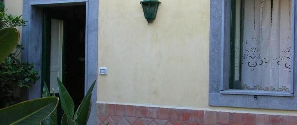 Pensión La Durlindana Acireale